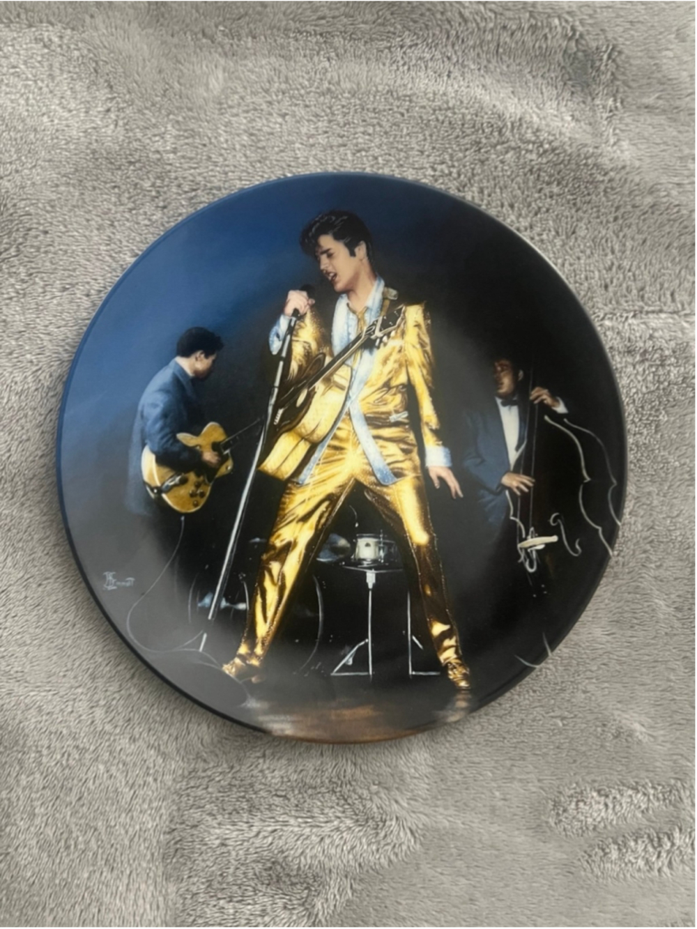 Elvis Presley Looking At A Legend The Memphis Flash Plate #3 By Delphi